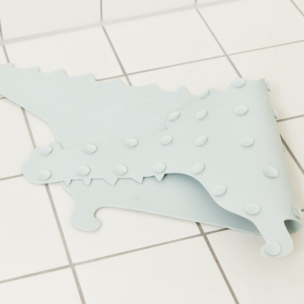 Tapis de bain Gustav le crocodile (OYOY Mini) - Image 3