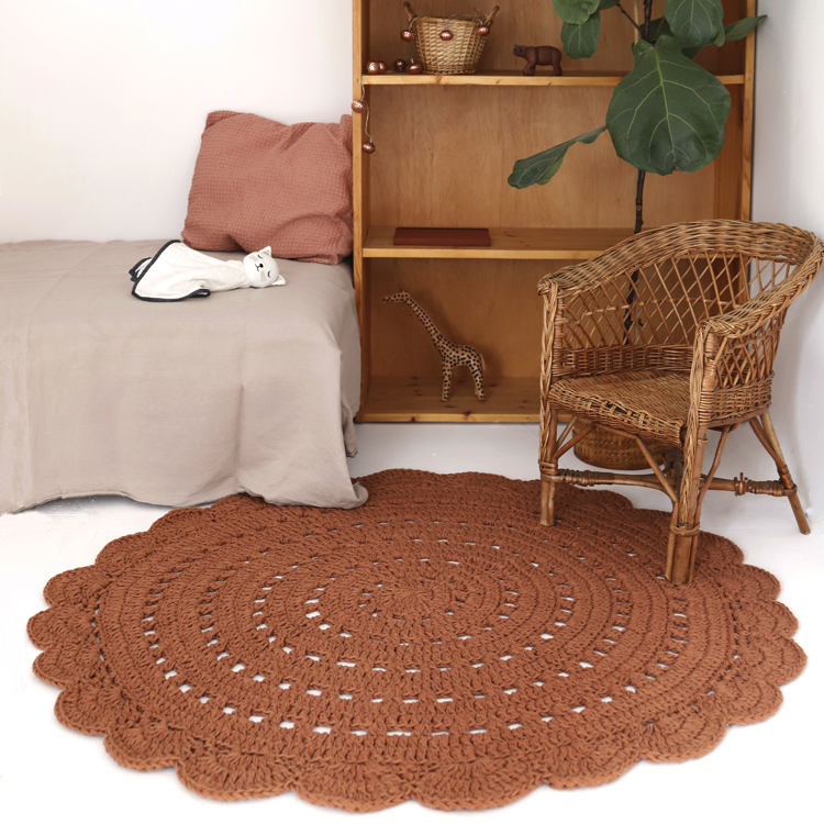 Tapis lavable rond Alma crochet ambre lavable en machine (120 cm) (Nattiot) - Image 2