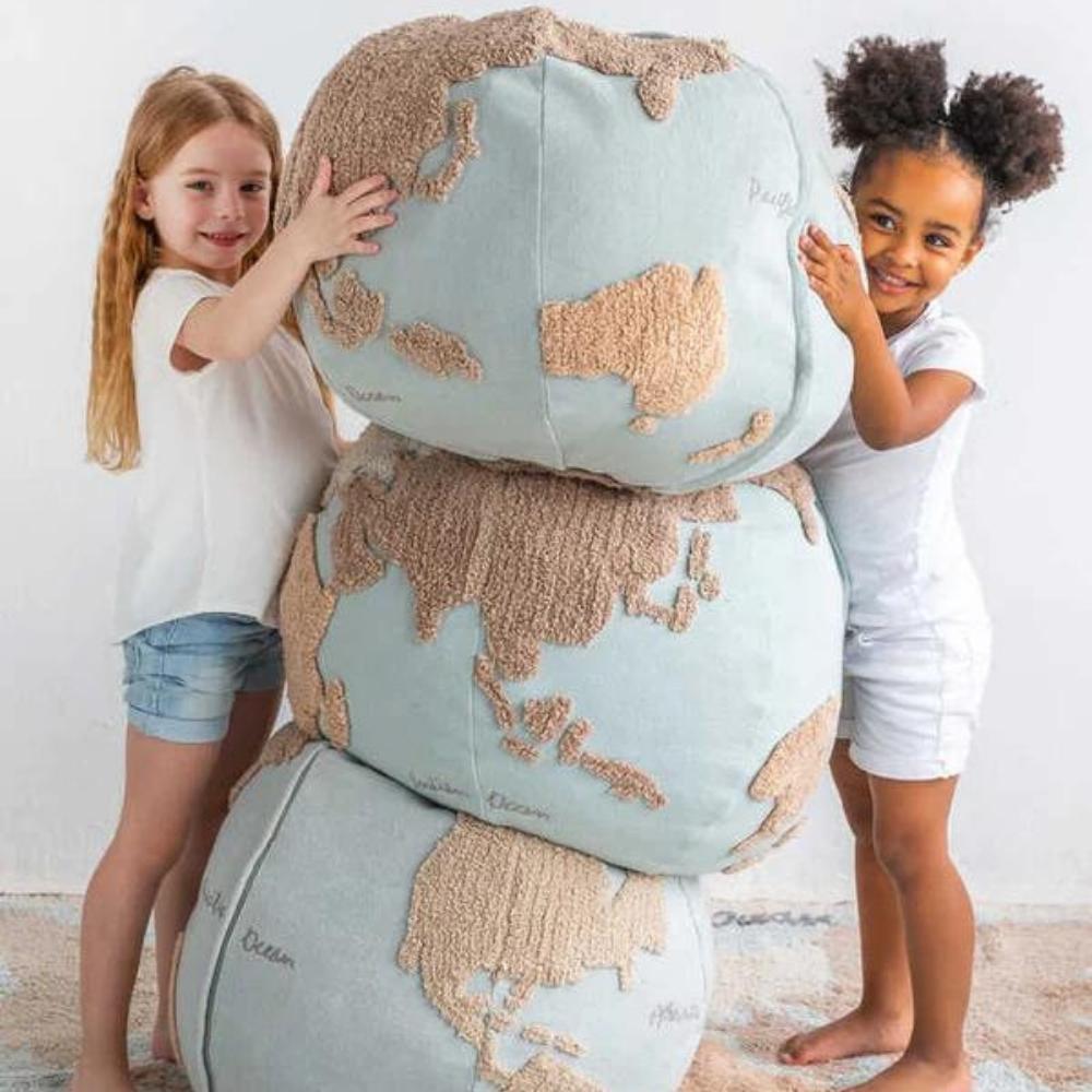 Pouf World Map Back-to-School (45 x 50 cm) (Lorena Canals) - Image 2