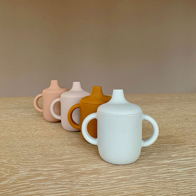 Tasse à bec en silicone Neil Tuscany rose (Liewood) - Image 3